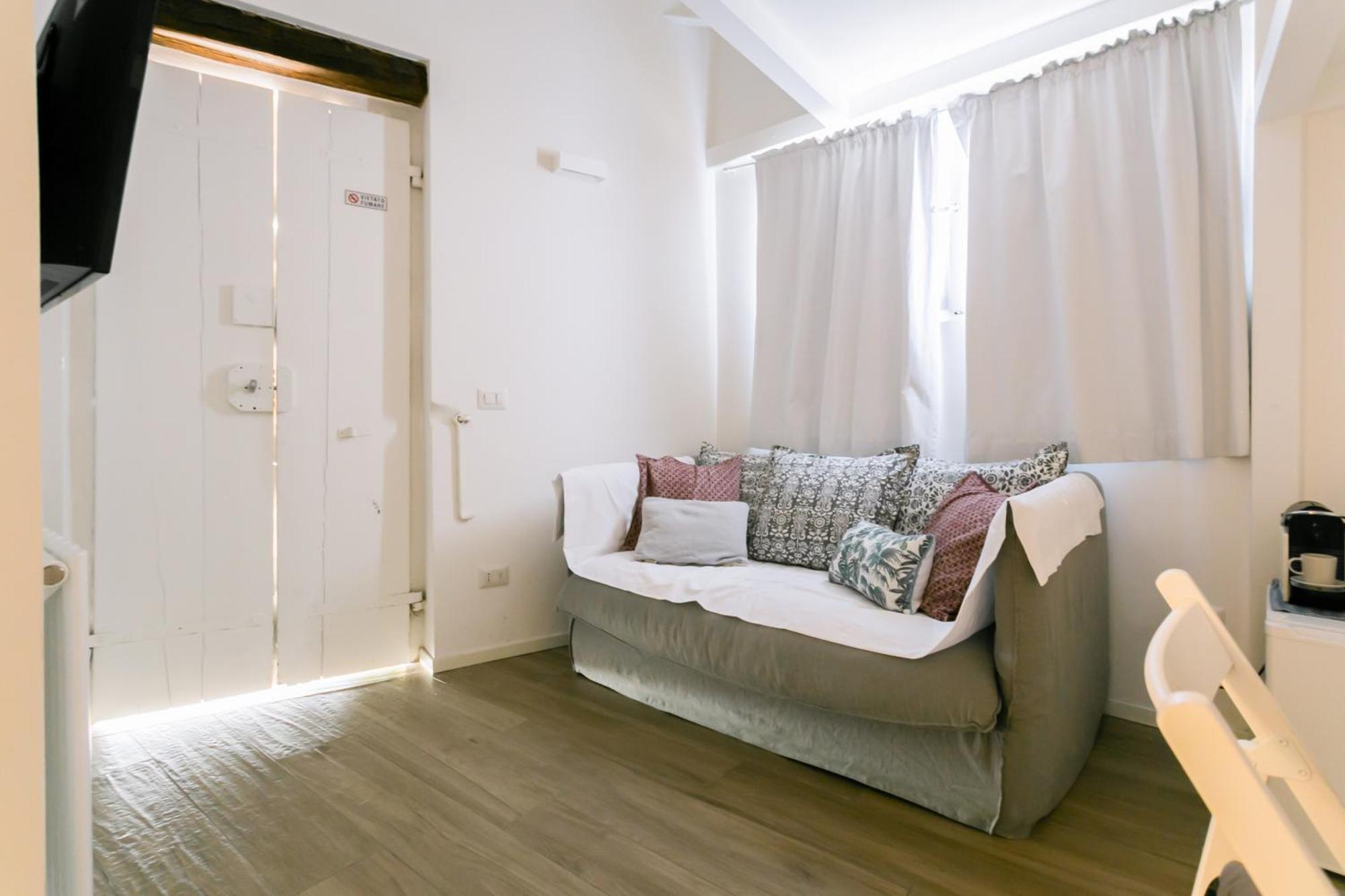Milano Apartments Vigevano 41 Εξωτερικό φωτογραφία